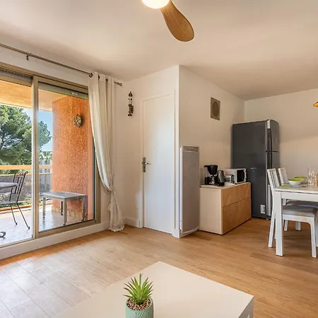 Lägenhet Les Regates-8 By Interhome Hyères