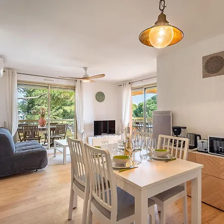 Les Regates-8 By Interhome דירה